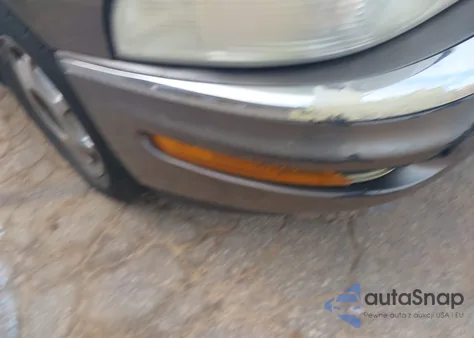 2000 Buick Park Avenue from USA, damaged, VIN 1G4CW54K5Y4225969